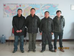 赴新加坡建筑木工